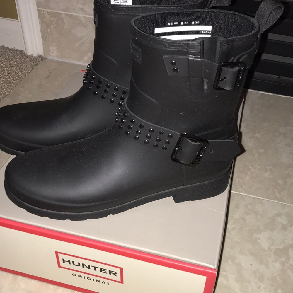 Hunter low stud boots